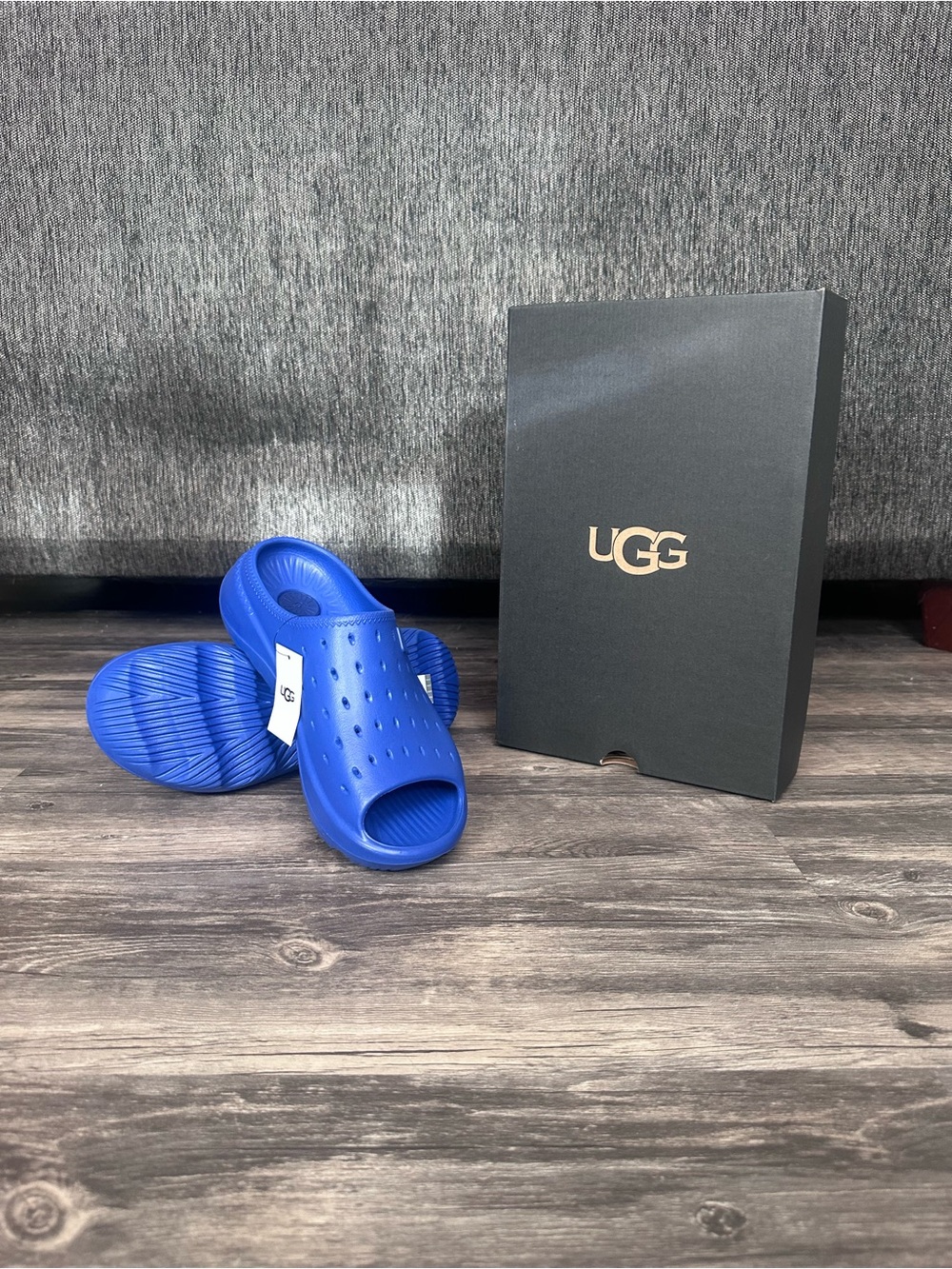 UGG Men’s Slide It Royal Blue Slide Sandal Size 10